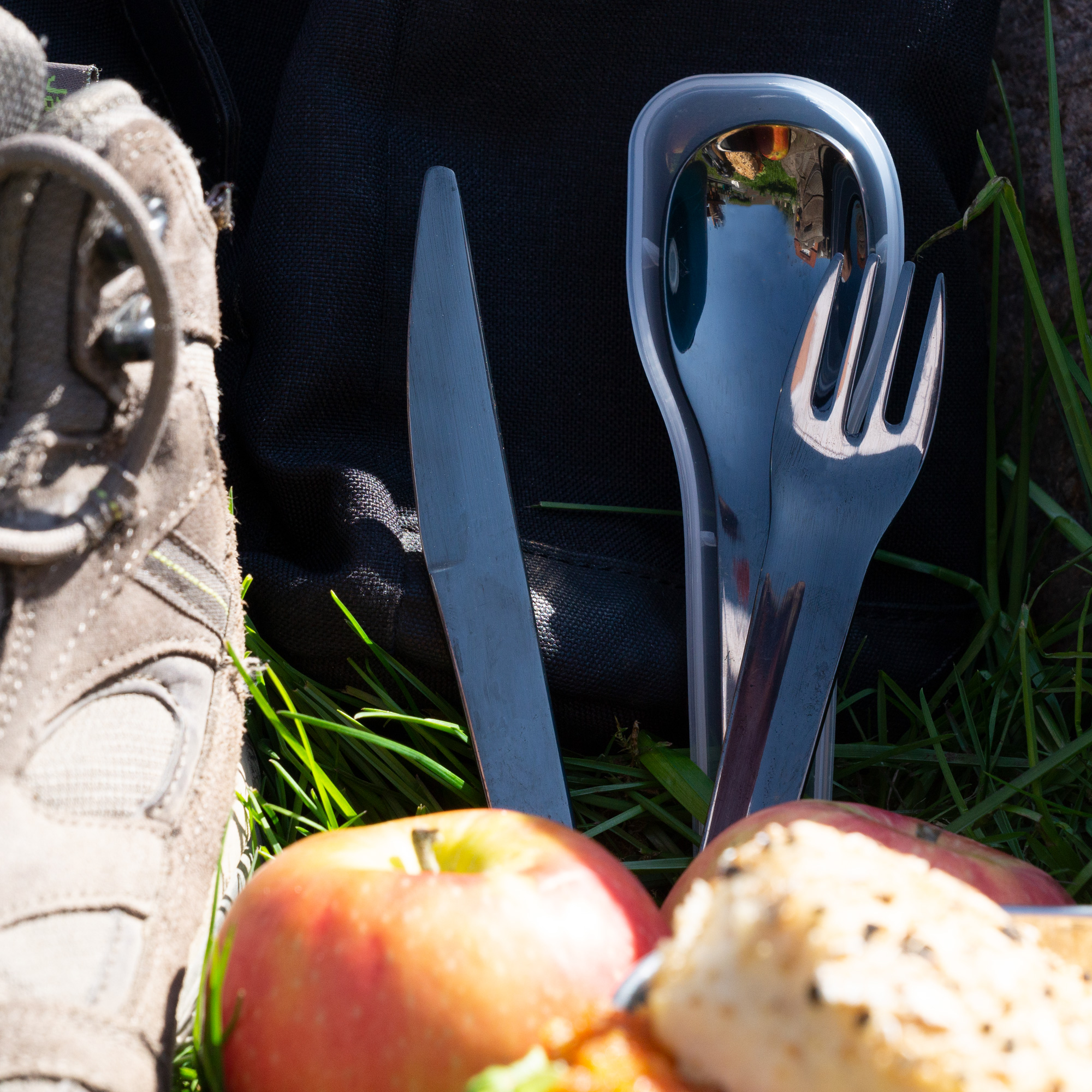 Lurch Bestiksæt To-Go rustfrit stål/antracit med opbevaringsboks Lurch Bestiksæt To-Go rustfrit stål/antracit med opbevaringsboks